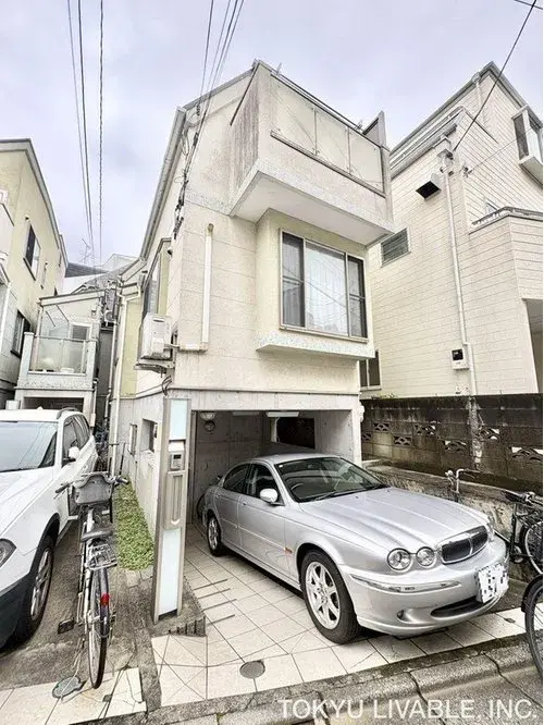 Akiya in 世田谷区