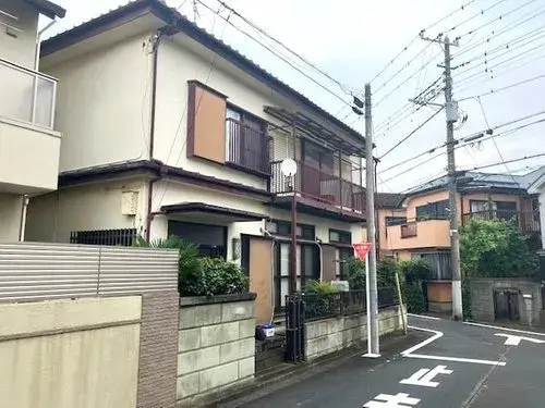 منزل لعائلتين
مدينة نيشيتوكيو
طوكيو (2)