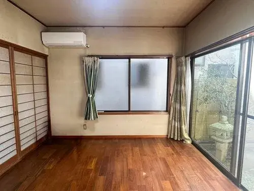 6DK
Ville de Kanazawa
Préfecture d'Ishikawa (12)