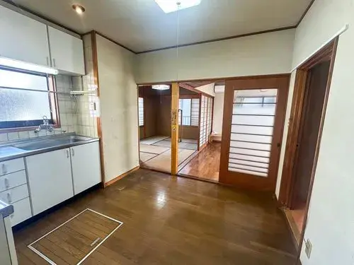 6DK
Ville de Kanazawa
Préfecture d'Ishikawa (7)