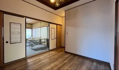 عقار 8K+S في مدينة كوانا، محافظة ميه (11)