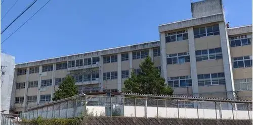 Префектура Мие, город Сузука, дом с 4 спальнями (19)