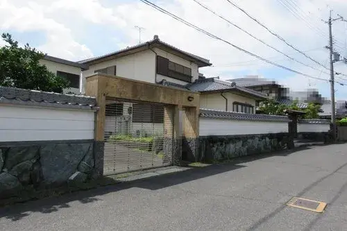 滋贺县野洲市8DK房产 (2)