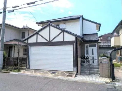 Akiya in Osaka