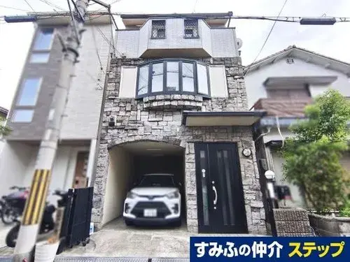 Akiya in Osaka