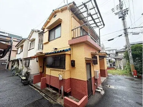 Akiya in Osaka