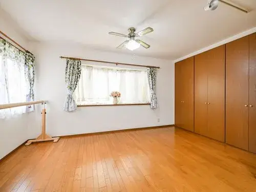 7LDK+S Property Suita City Osaka Prefecture (10)