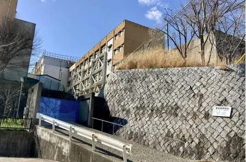 Akiya in هيوغو
