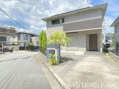 Akiya in 宝塚市