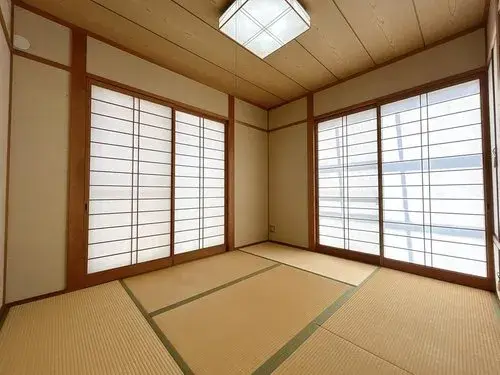 4LDK+S Kurashiki City Okayama Prefecture (4)