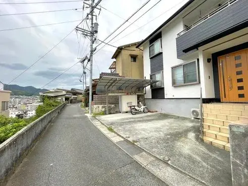 4LDK Kure City Hiroshima Prefecture (3)