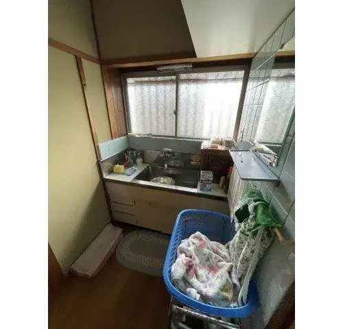 7DK Property Niihama City Ehime Prefecture (11)