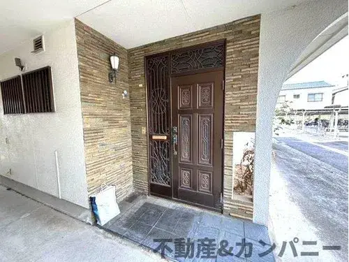 愛媛県松山市4LDK+S物件 (3)