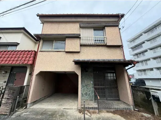 Akiya in 坂戸市