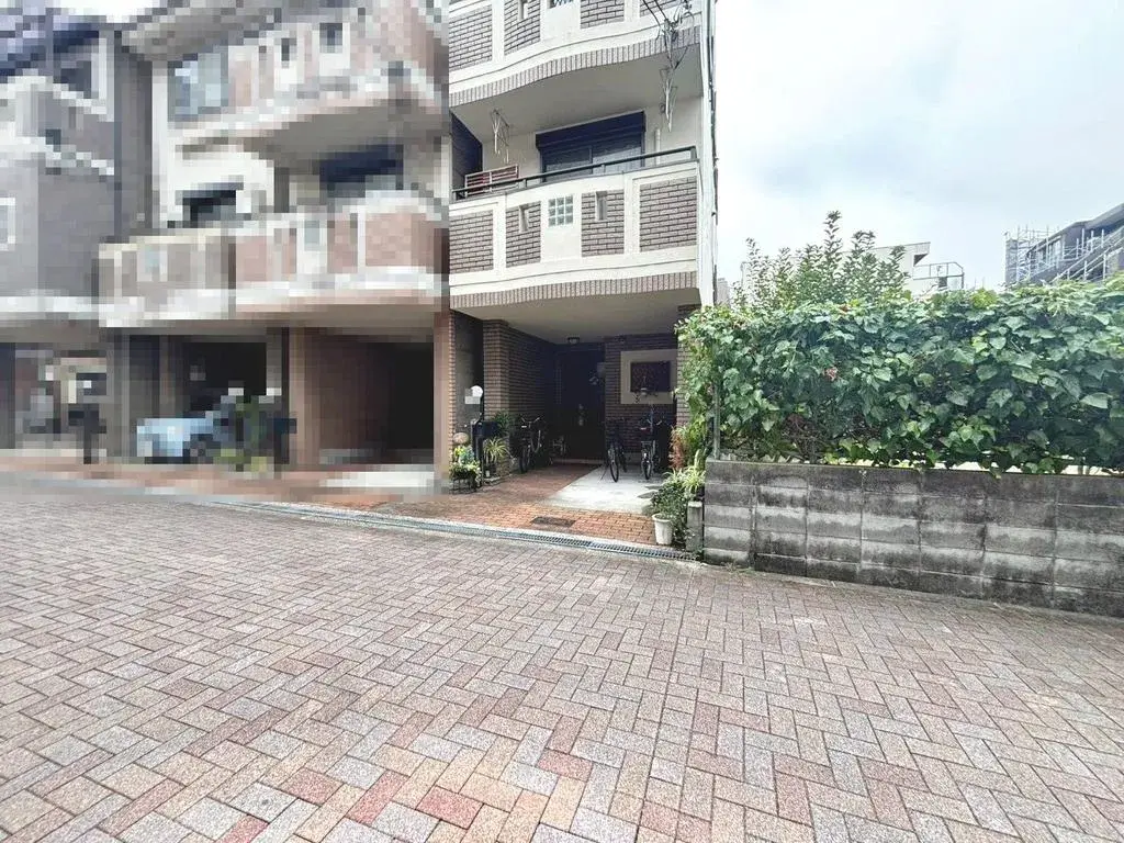 Propriété 5LDK
Arrondissement de Sumiyoshi, Ville d'Osaka
Préfecture d'Osaka (13)