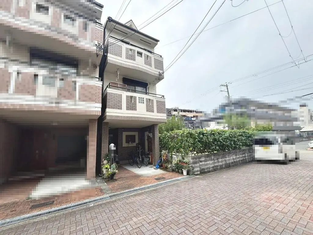 Propriété 5LDK
Arrondissement de Sumiyoshi, Ville d'Osaka
Préfecture d'Osaka (3)