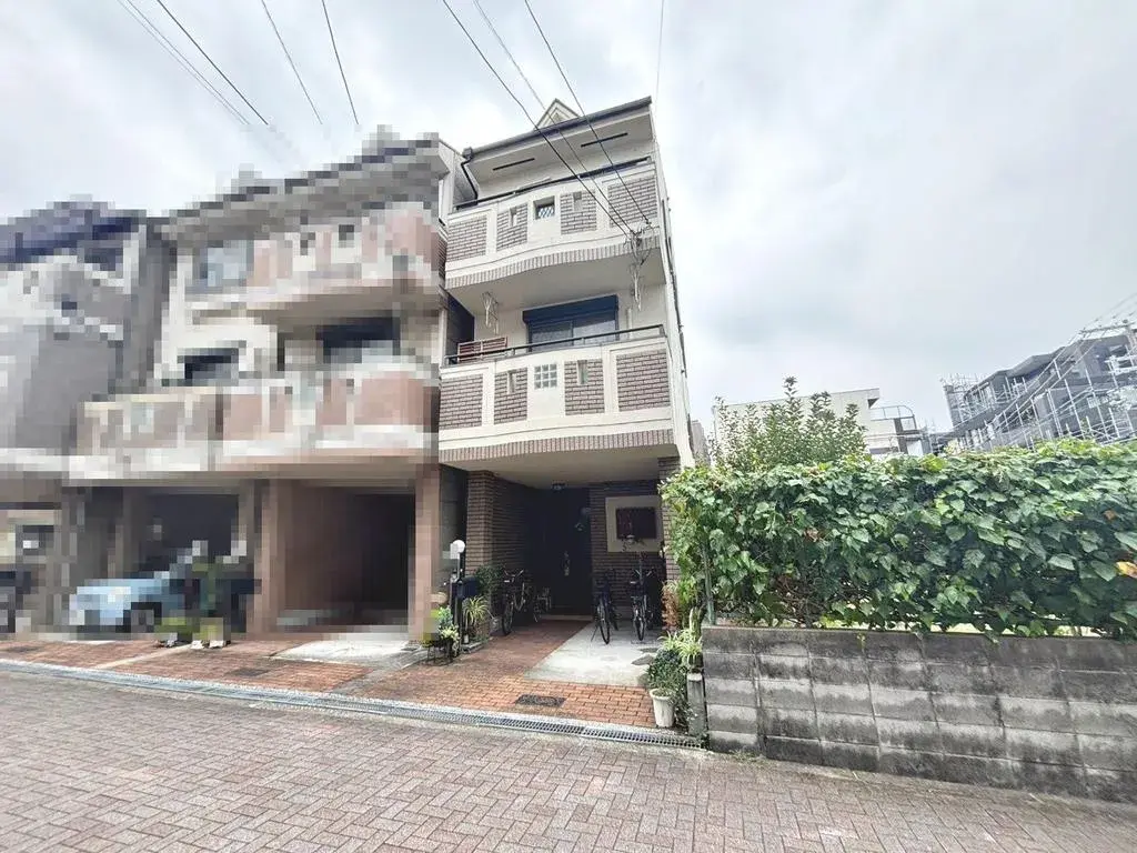 Propriété 5LDK
Arrondissement de Sumiyoshi, Ville d'Osaka
Préfecture d'Osaka (6)