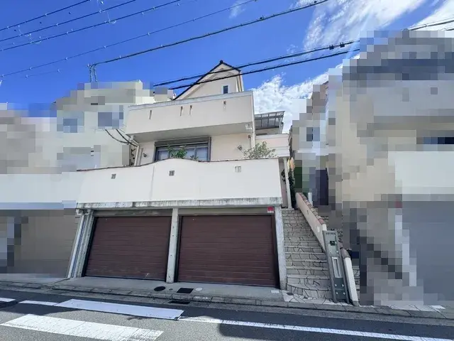 Akiya in 東大阪市