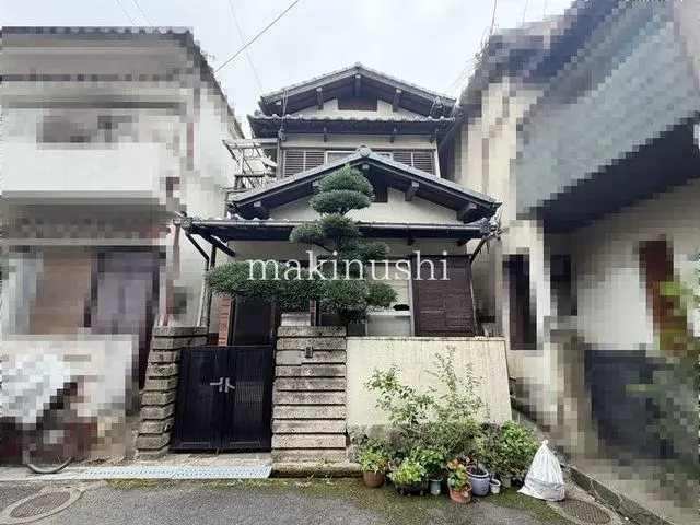 Akiya in Osaka