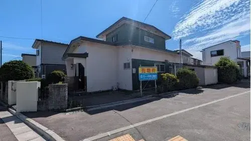 Akiya in Hokkaido