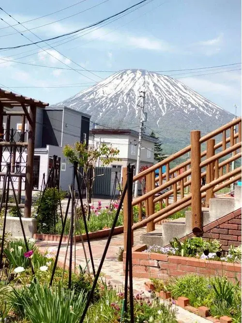 6LLDDKK Kyogoku-cho Hokkaido (2)