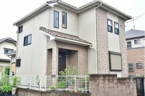 Akiya in تشيبا