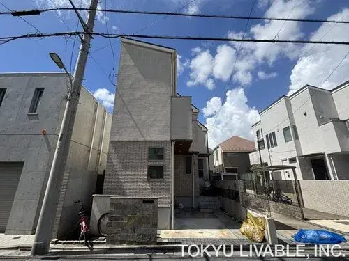 Akiya in Tokyo