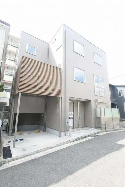 Akiya in Kanagawa
