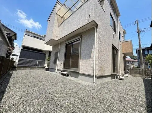 Inmueble 2LDK+S
Konan-ku, Ciudad de Yokohama
Prefectura de Kanagawa (6)