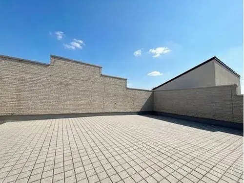 Inmueble 2LDK+S
Konan-ku, Ciudad de Yokohama
Prefectura de Kanagawa (7)
