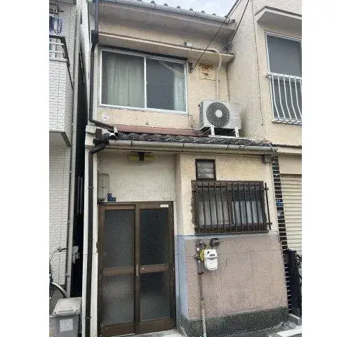 Akiya in Osaka