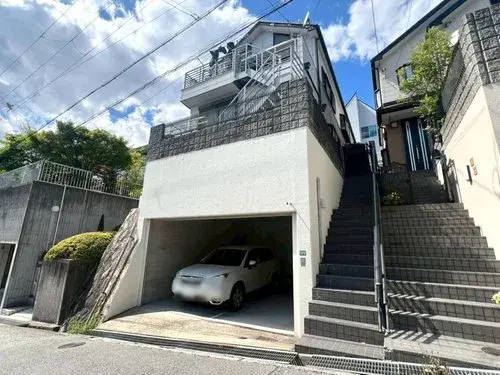 Akiya in Hyogo