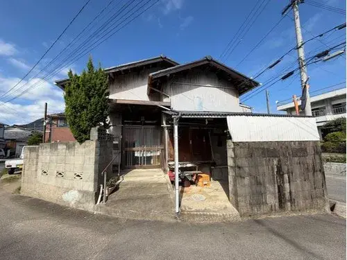 Akiya in Kagawa