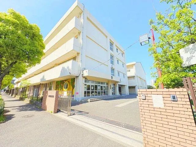 4LDK Yokohama City Tsurumi Ward Kanagawa Prefecture (13)