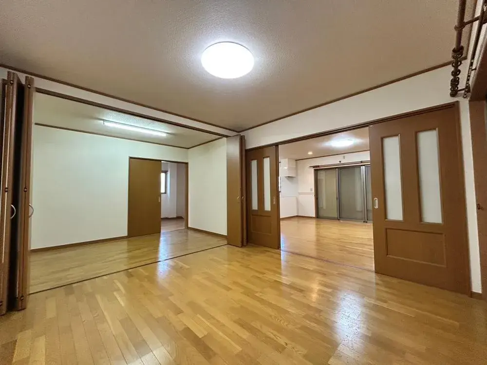 Propiedad 6SLDK
Ciudad de Yokkaichi Prefectura de Mie (11)