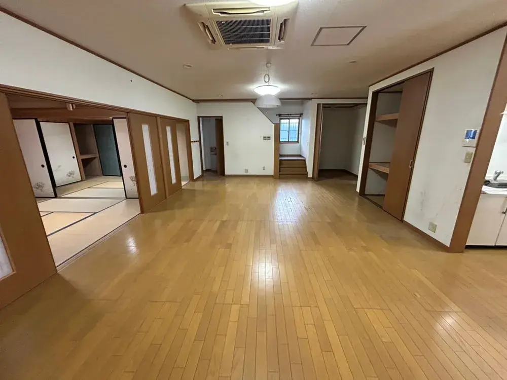 Propiedad 6SLDK
Ciudad de Yokkaichi Prefectura de Mie (3)