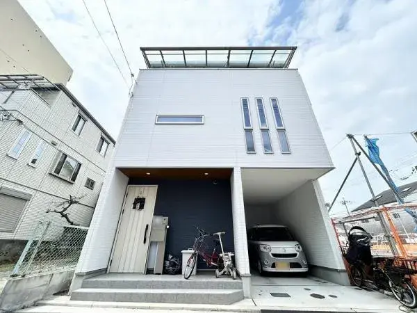 Akiya in Osaka