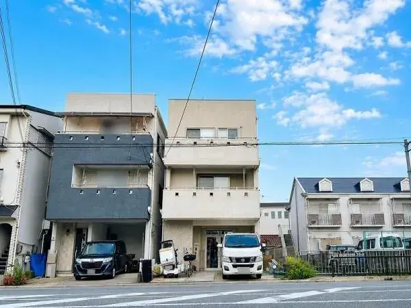 Akiya in Osaka