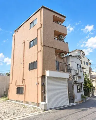 Akiya in Osaka