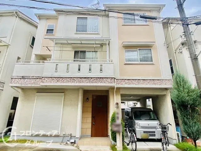 Akiya in Osaka
