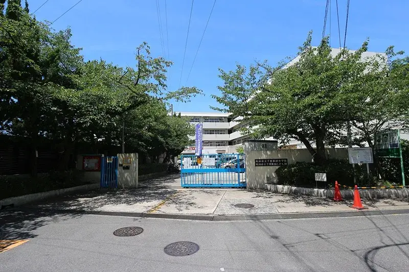 6LDK Property Suita City Osaka Prefecture (9)