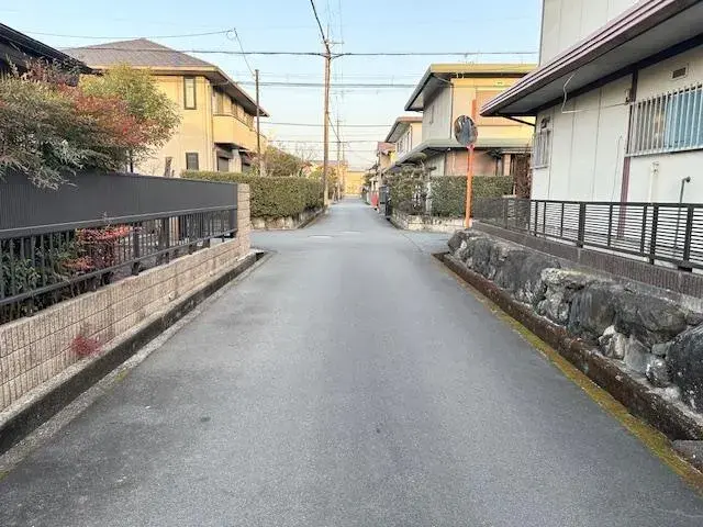 Propriété 4SLDK
Tawaramoto-cho, Shiki-gun
Préfecture de Nara (2)