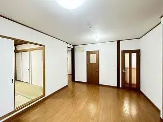 Propriété 4SLDK
Tawaramoto-cho, Shiki-gun
Préfecture de Nara (5)
