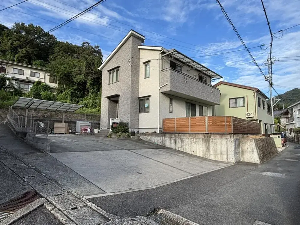 4LDK Kure City Hiroshima Prefecture (2)