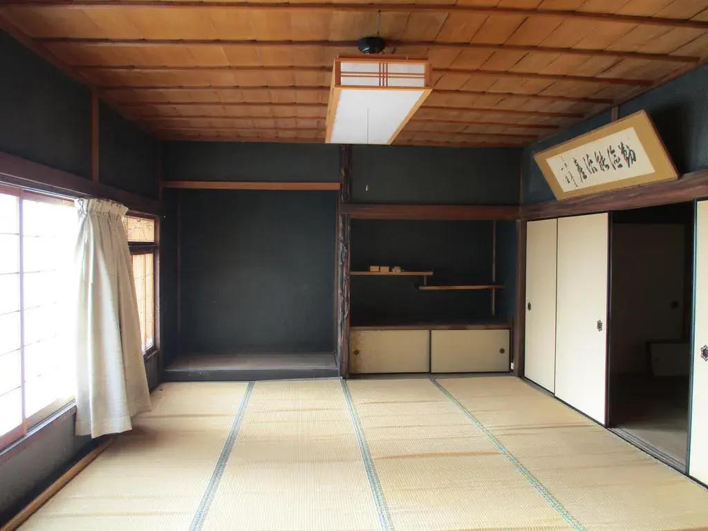 16LDK Fukuyama City Hiroshima Prefecture (9)
