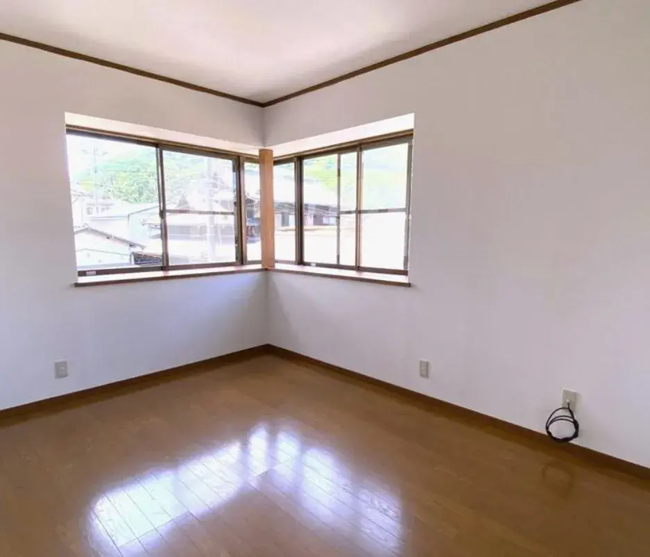 4LDK Property Tobe-cho, Iyo-gun Ehime Prefecture (4)