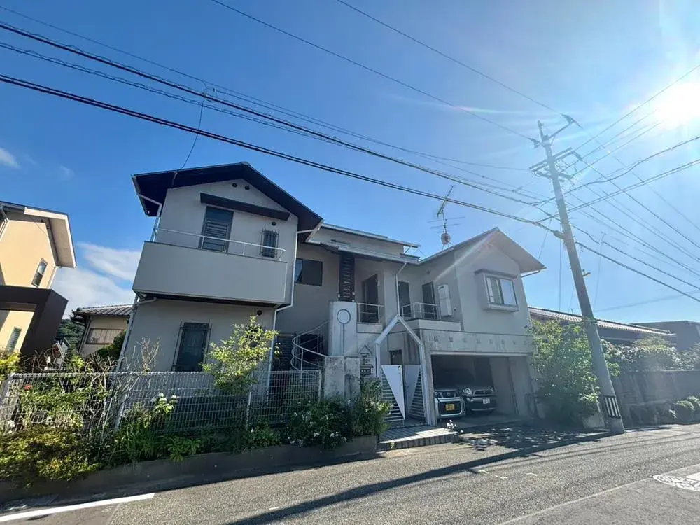 Akiya in 福岡市