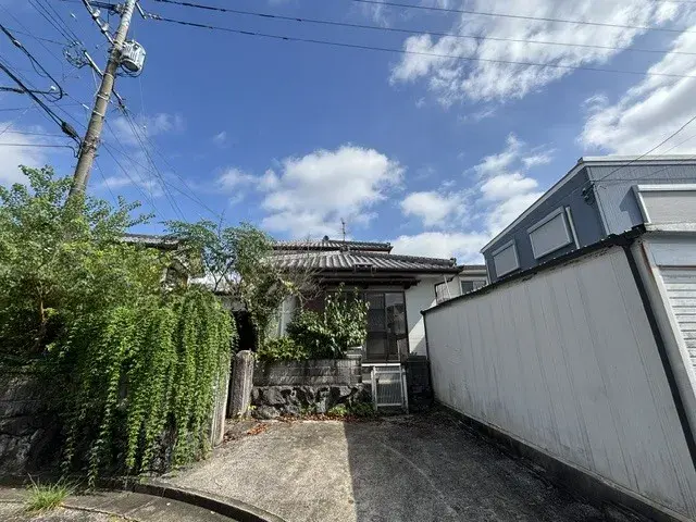 Akiya in Miyazaki