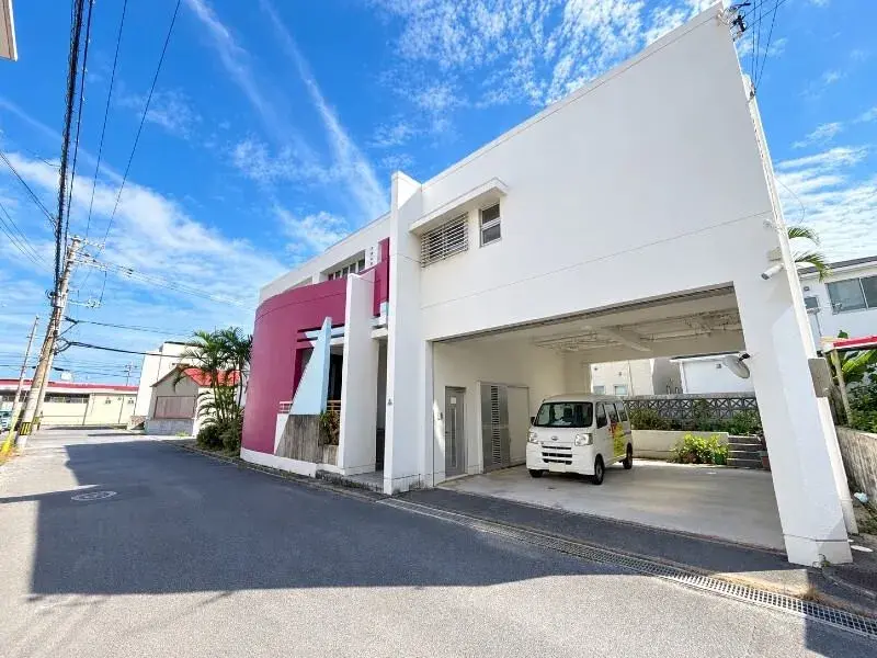 Akiya in Okinawa