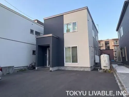 Akiya in Hokkaido